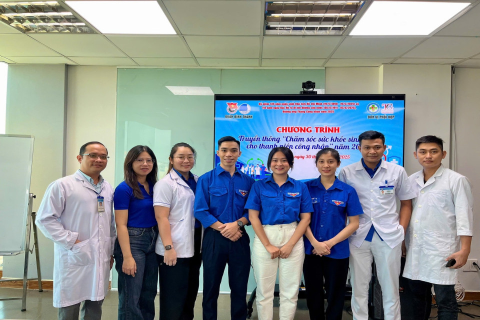 TRUYỀN THÔNG SỨC KHỎE SINH SẢN CHO THANH NIÊN CÔNG NHÂN